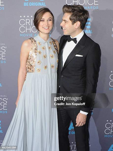 Sam Righton 2,192 James Righton Photos & High Res Pictures - Getty Images