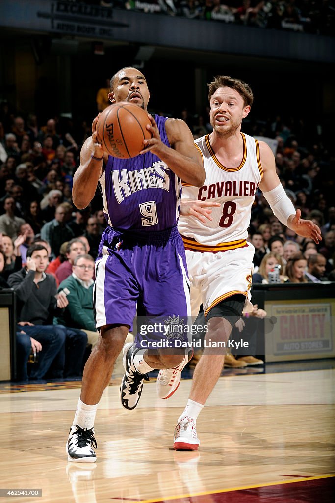 Sacramento Kings v Cleveland Cavaliers