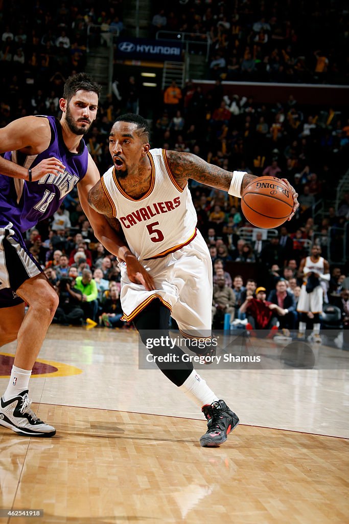 Sacramento Kings v Cleveland Cavaliers