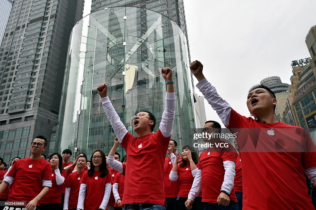 China's Fifth Apple Store Opens In Chongqing