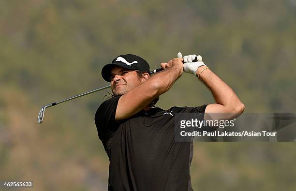 Johan Edfors of Sweden pictured during the Par 3 contest during the 2014 King Cup Golf Hua Hin Previews at Black Mountain Golf Club on January 14,...