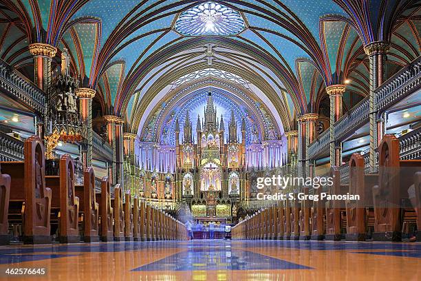 basílica de notre dame de montreal - montréal fotografías e imágenes de stock