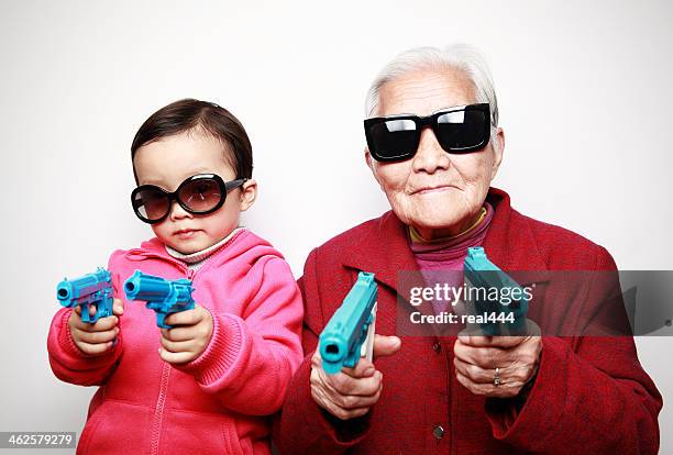 happy asian family - baby in sunglass stockfoto's en -beelden