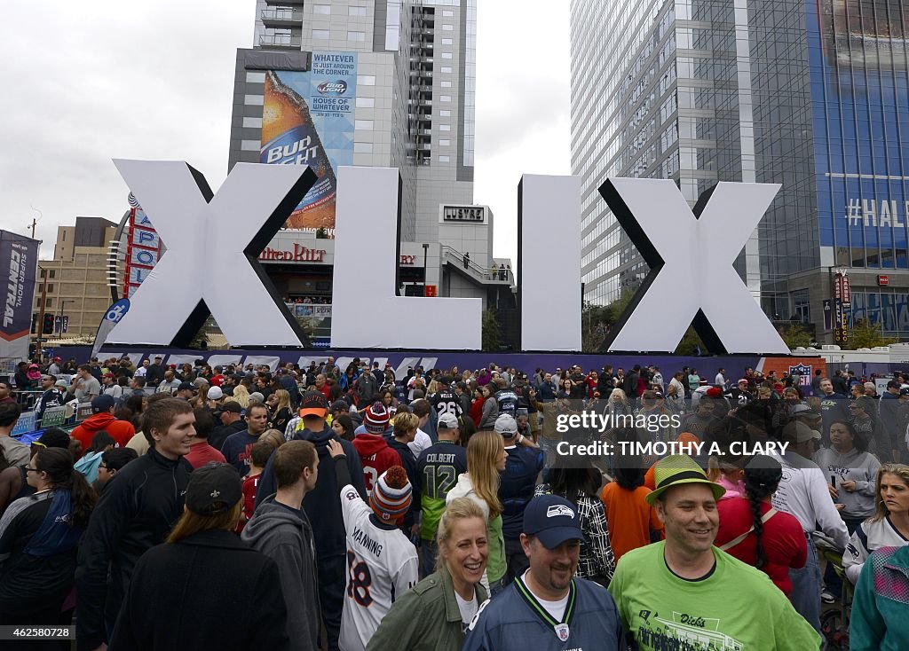 AMFOOT-NFL-SUPERBOWL-NFL-EXPERIENCE