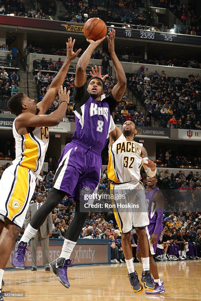 Sacramento Kings v Indiana Pacers