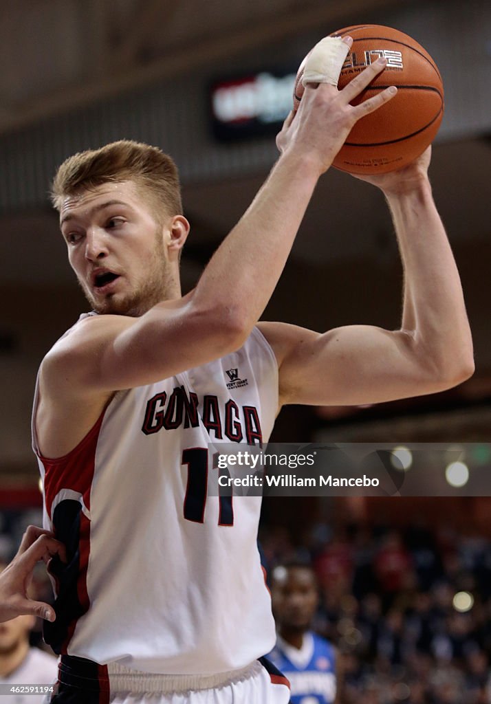 Memphis v Gonzaga