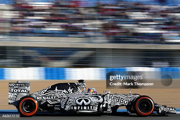 Daniel Ricciardo of Australia and Infiniti Red Bull Racing drives during day one of Formula One Winter Testing at Circuito de Jerez on February 1,...