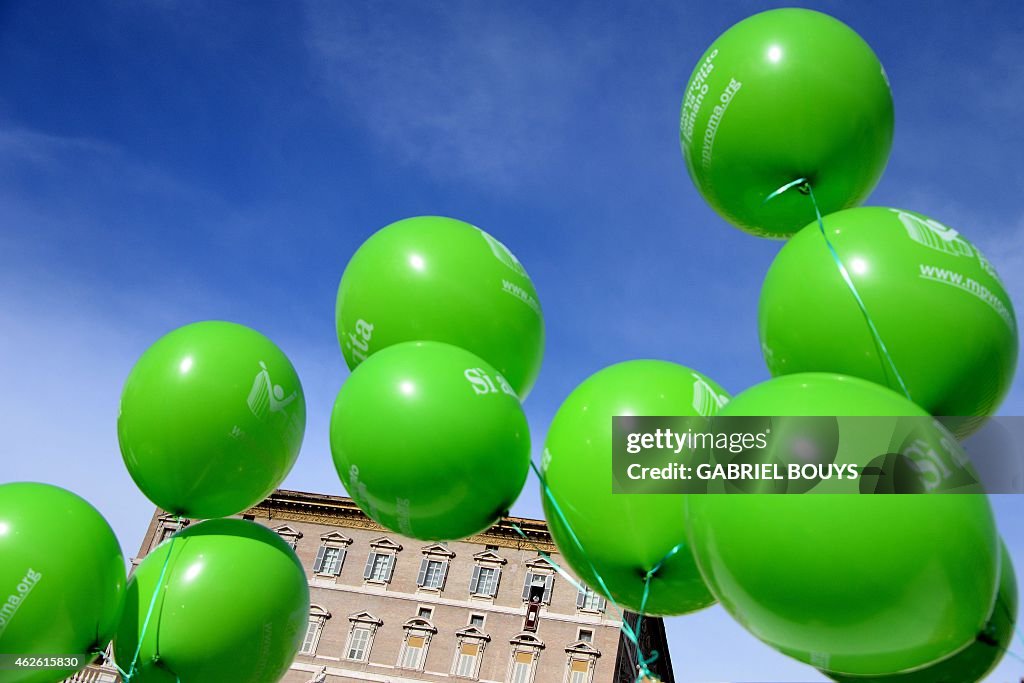 VATICAN-POPE-ANGELUS