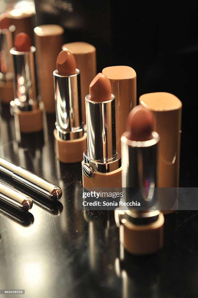 Marc Jacobs Beauty Debuts New Lipstick At 2015 Canadian Arts And Fashion Awards