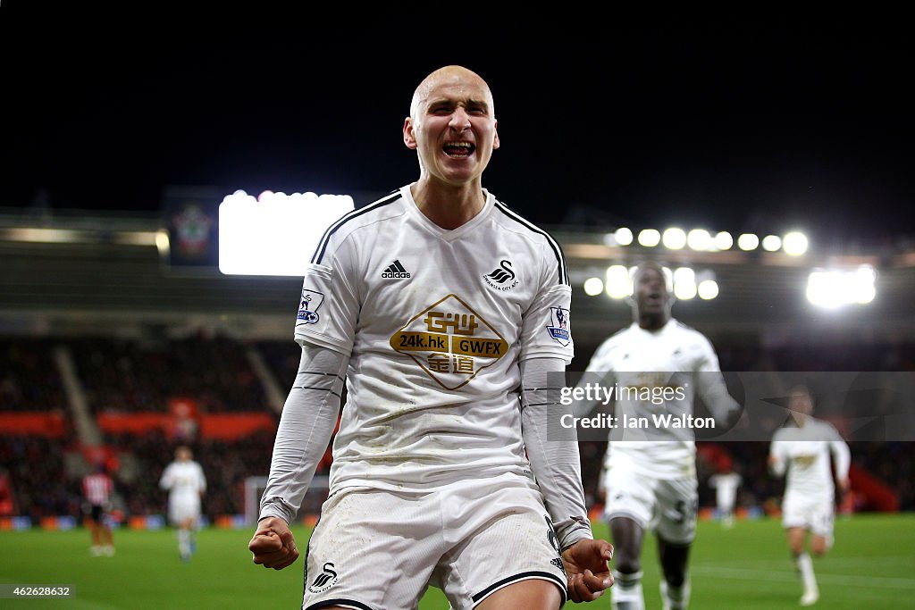 Southampton v Swansea City - Premier League