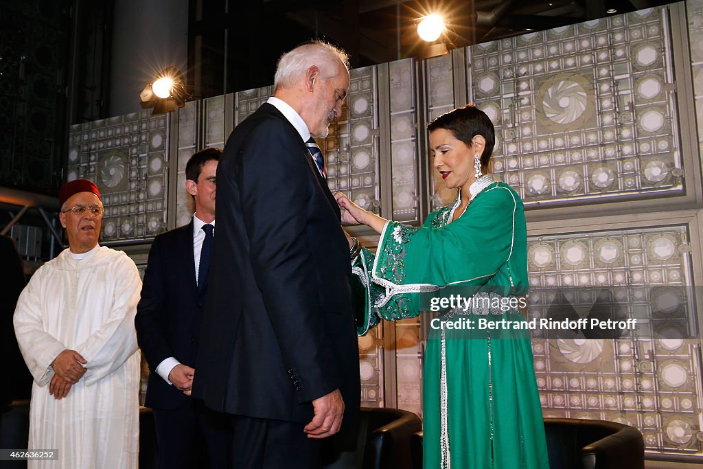 HRH The Princess Lalla Meryem Of Morocco Delivers The Insignia Of The Order Of The Throne At Institut Du Monde Arabe In Paris