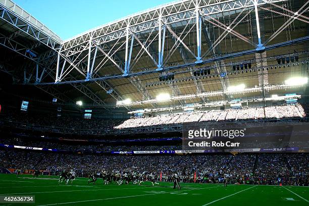 General view of play in the first quarter during Super Bowl XLIX between Seattle Seahawks and New England Patriots at University of Phoenix Stadium...