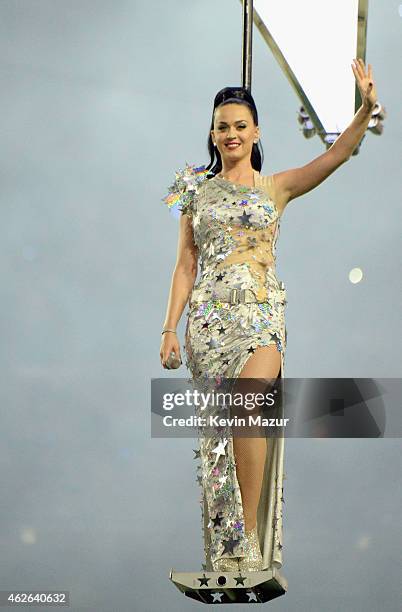 Recording artist Katy Perry performs onstage during the Pepsi Super Bowl XLIX Halftime Show at University of Phoenix Stadium on February 1, 2015 in...