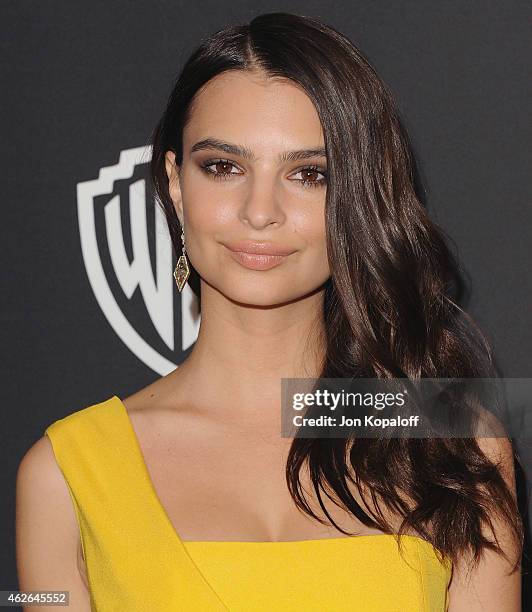 Emily Ratajkowski Posts 679 Emily Ratajkowski Golden Globes Photos & High Res Pictures - Getty ...
