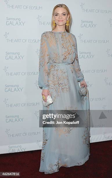 Actress Jaime King arrives at The Art Of Elysium 8th Annual Heaven Gala at Hangar 8 on January 10, 2015 in Santa Monica, California.