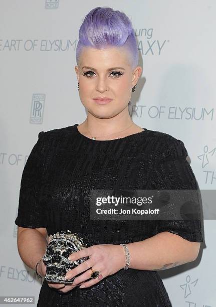 Kelly Osbourne arrives at The Art Of Elysium 8th Annual Heaven Gala at Hangar 8 on January 10, 2015 in Santa Monica, California.