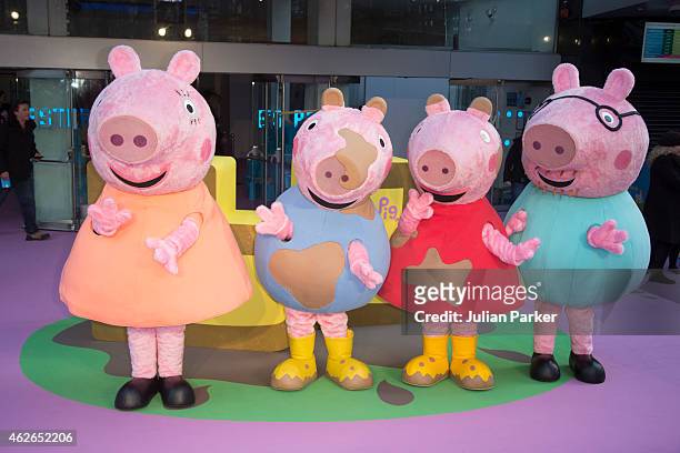 36 fotos e imágenes de Peppa Pig And George - Getty Images