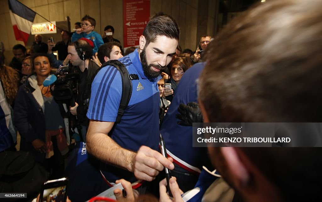 HANDBALL-FRA-WORLD-2015-ARRIVAL