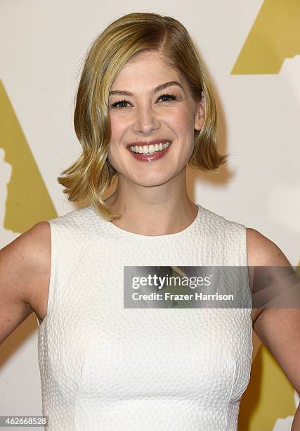 Actress Rosamund Pike attends the 87th Annual Academy Awards Nominee Luncheon at The Beverly Hilton Hotel on February 2, 2015 in Beverly Hills,...