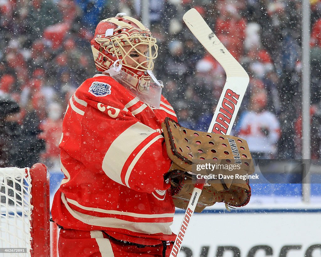 2014 Bridgestone NHL Winter Classic - Toronto Maple Leafs v Detroit Red Wings