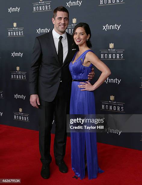 Green Bay Packers quarterback Aaron Rodgers and Olivia Munn attend the 2015 NFL Honors at Phoenix Convention Center on January 31, 2015 in Phoenix,...