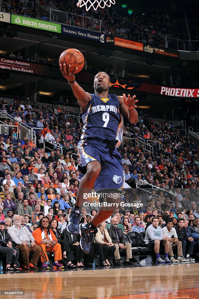 Memphis Grizzlies v Phoenix Suns