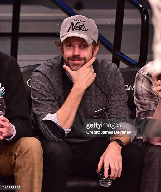 Jason Sudeikis attends the Los Angeles Clippers vs Brooklyn Nets game at Barclays Center on February 2, 2015 in the Brooklyn borough of New York City.