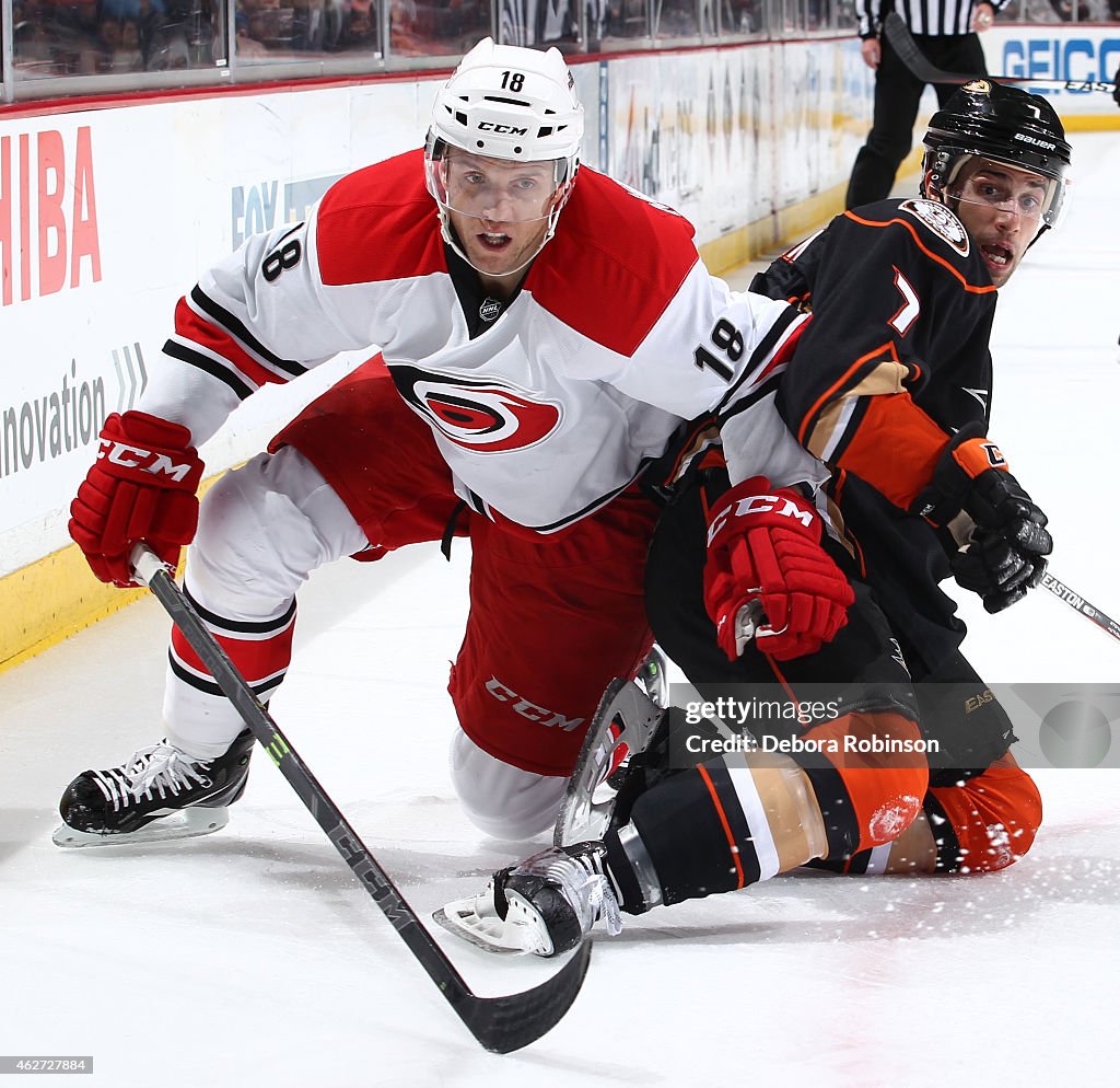 Carolina Hurricanes v Anaheim Ducks