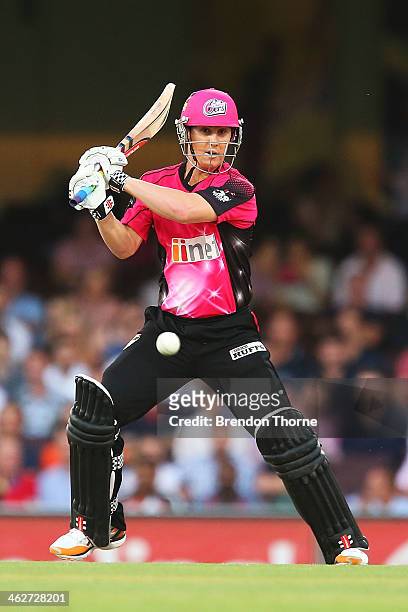 Nic Maddinson of the Sixers plays a cover drive during the Big Bash League match between the Sydney Sixers and the Hobart Hurricanes at SCG on...