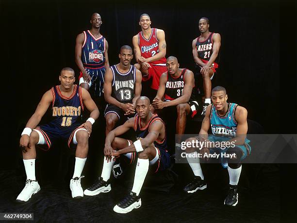 The West team poses for a portrait prior to the Rookie Challenge during NBA All-Star Weekend on February 6, 1998 in New York City. NOTE TO USER: User...