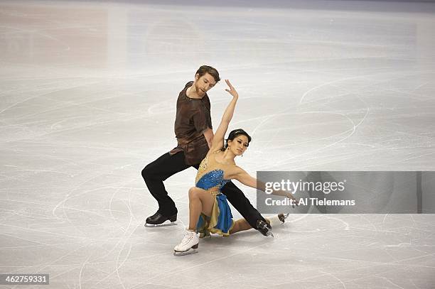 Championships: Lynn Kriengkrairut and Logan Giulietti-Schmitt in action during Pairs Free Dance program at TD Garden. Boston, MA 1/11/2014 CREDIT: Al...