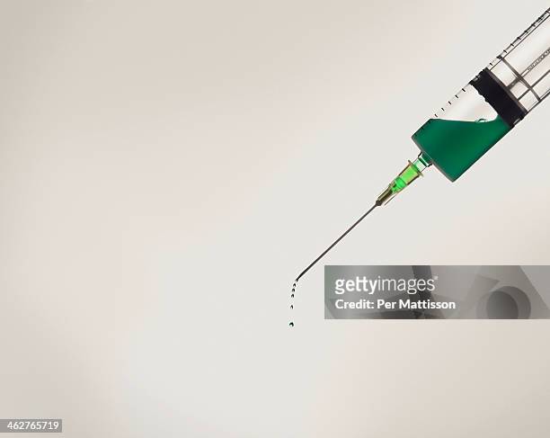 chlorophyll syringe - per mattisson stock-fotos und bilder