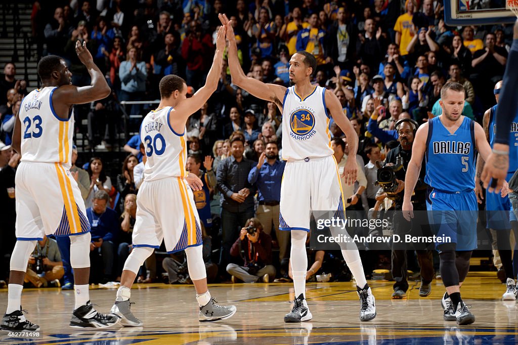 Dallas Mavericks v Golden State Warriors