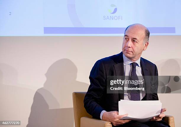 Serge Weinberg, chairman and interim chief executive officer of Sanofi, France's largest drugmaker, looks on during a news conference to announce the...