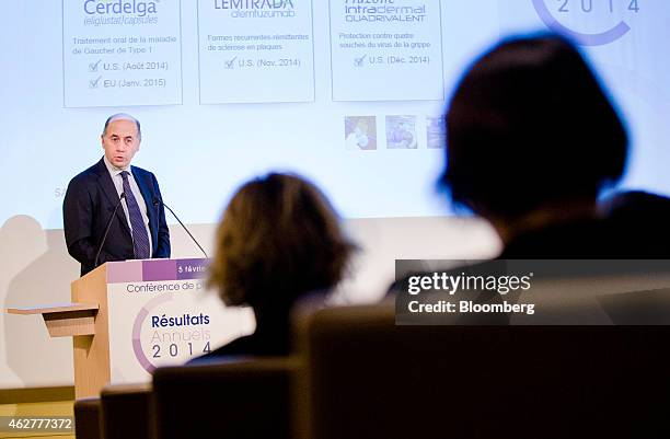 Serge Weinberg, chairman and interim chief executive officer of Sanofi, France's largest drugmaker, speaks during a news conference to announce the...