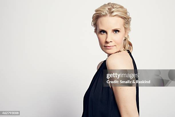 Monica Potter poses during the The 41st Annual People's Choice Awards at Nokia Theatre LA Live on January 7, 2015 in Los Angeles, California..