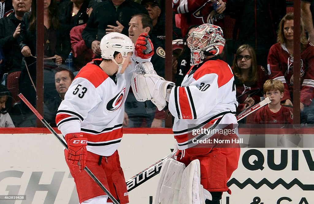 Carolina Hurricanes v Arizona Coyotes