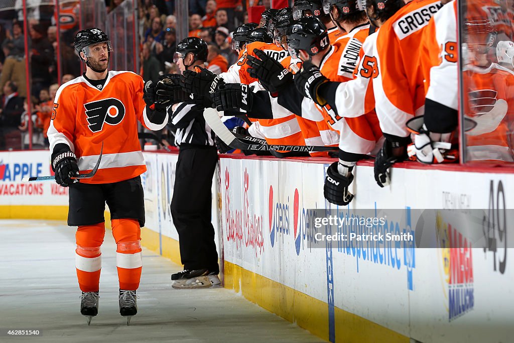 New York Islanders v Philadelphia Flyers