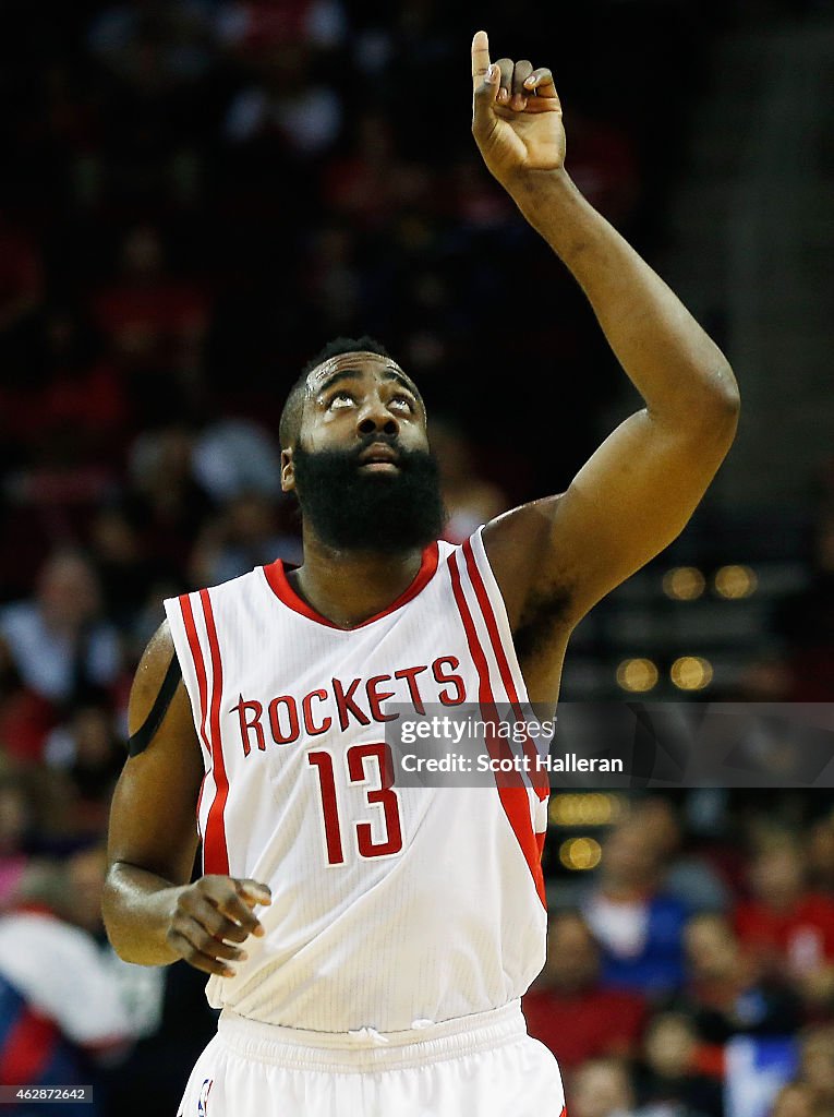 Milwaukee Bucks v Houston Rockets