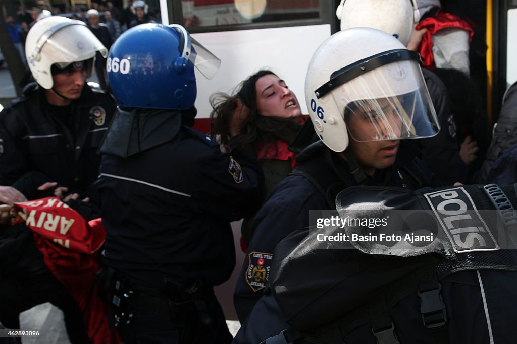 Turkish police arrested people coming Ankara from Istanbul...