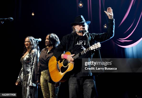 MusiCares Person Of The Year Tribute To Bob Dylan - Roaming Show MusiCares Person Of The Year Tribute To Bob Dylan - Roaming Show