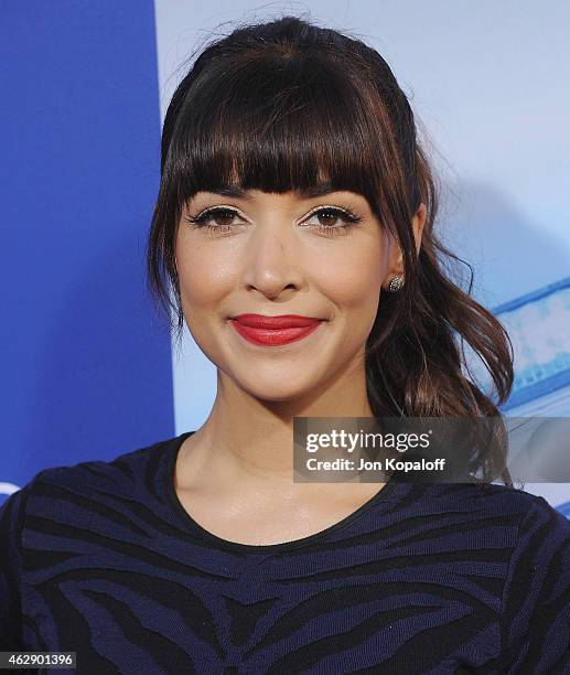 Actress Hannah Simone arrives at the Los Angeles Premiere "Let's Be Cops" at ArcLight Hollywood on August 7, 2014 in Hollywood, California.