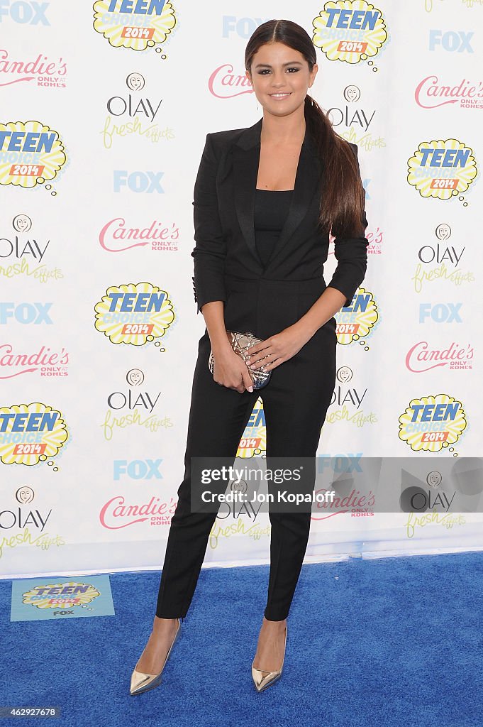 2014 Teen Choice Awards - Arrivals