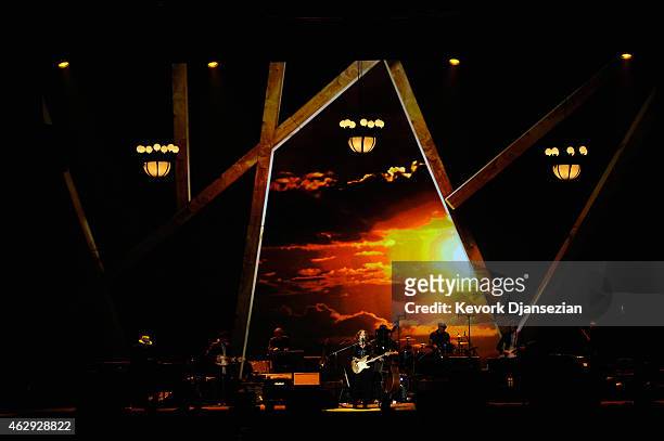Musician Bonnie Raitt performs onstage at the 25th anniversary MusiCares 2015 Person Of The Year Gala honoring Bob Dylan at the Los Angeles...