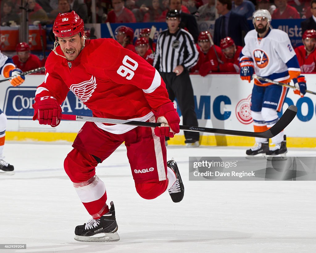 New York Islanders v Detroit Red Wings