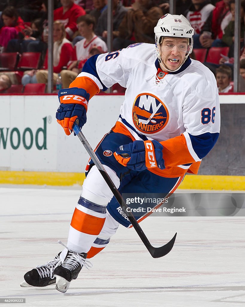 New York Islanders v Detroit Red Wings