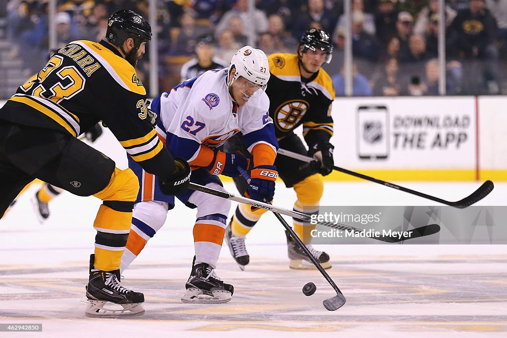 New York Islanders v Boston Bruins