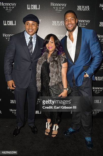 Actor/Musician LL Cool Day, Simone Smith and Michael Strahan attend the Hennessy Toast Achievements on February 7, 2015 in Los Angeles, California.