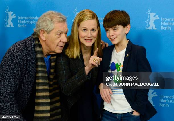 Milo Linney 145 Sir John Parker Stock Photos, High-Res Pictures, and Images - Getty ...