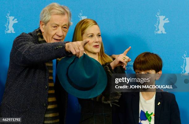 Milo Linney 145 Sir John Parker Stock Photos, High-Res Pictures, and Images - Getty ...